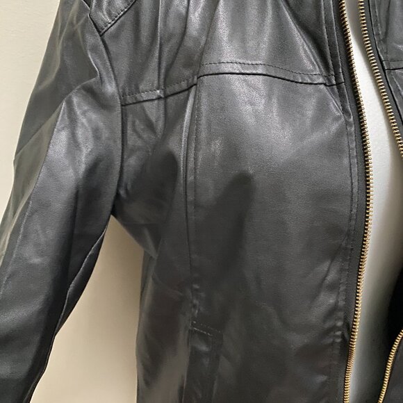 NWT Womens Black Faux Zip up side Pocket Leather Jacket - Picture 4 of 6